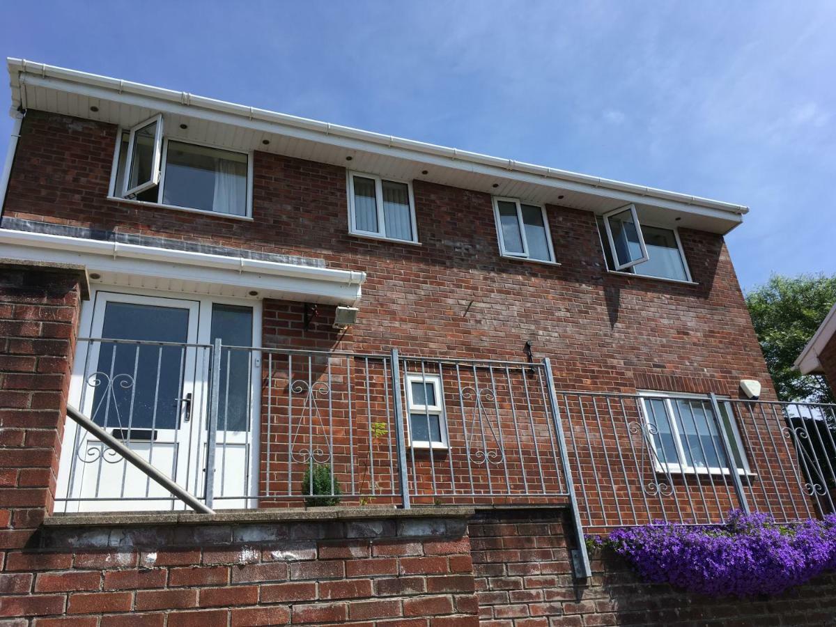 Lavender House Hotel Bridgend  Exterior photo