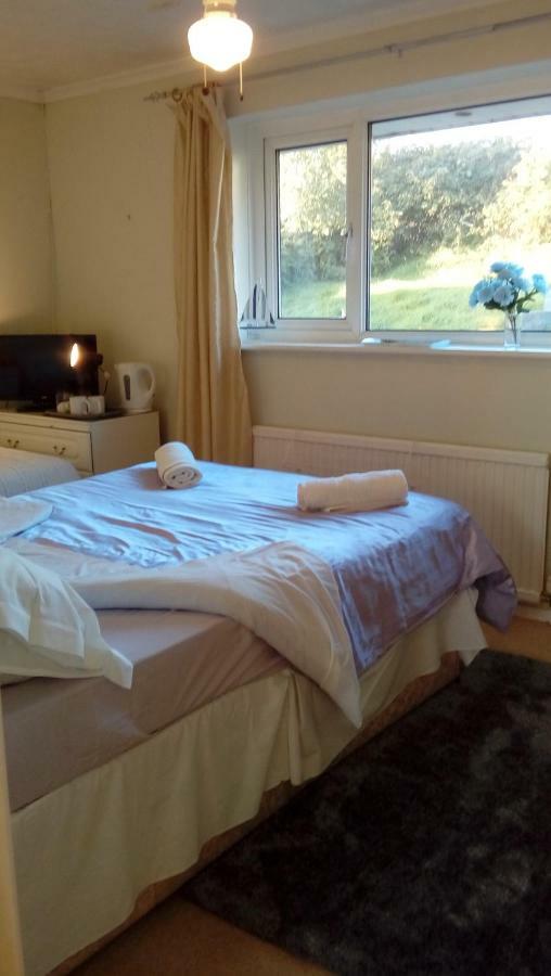 Lavender House Hotel Bridgend  Exterior photo
